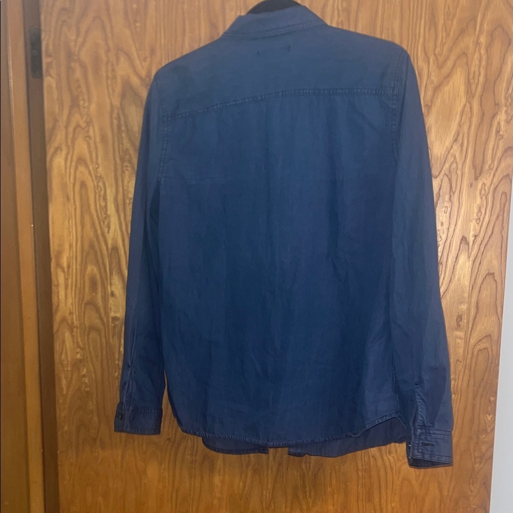 Old Navy Dark Blue chambray Shirt size Large - Picture 6 of 8